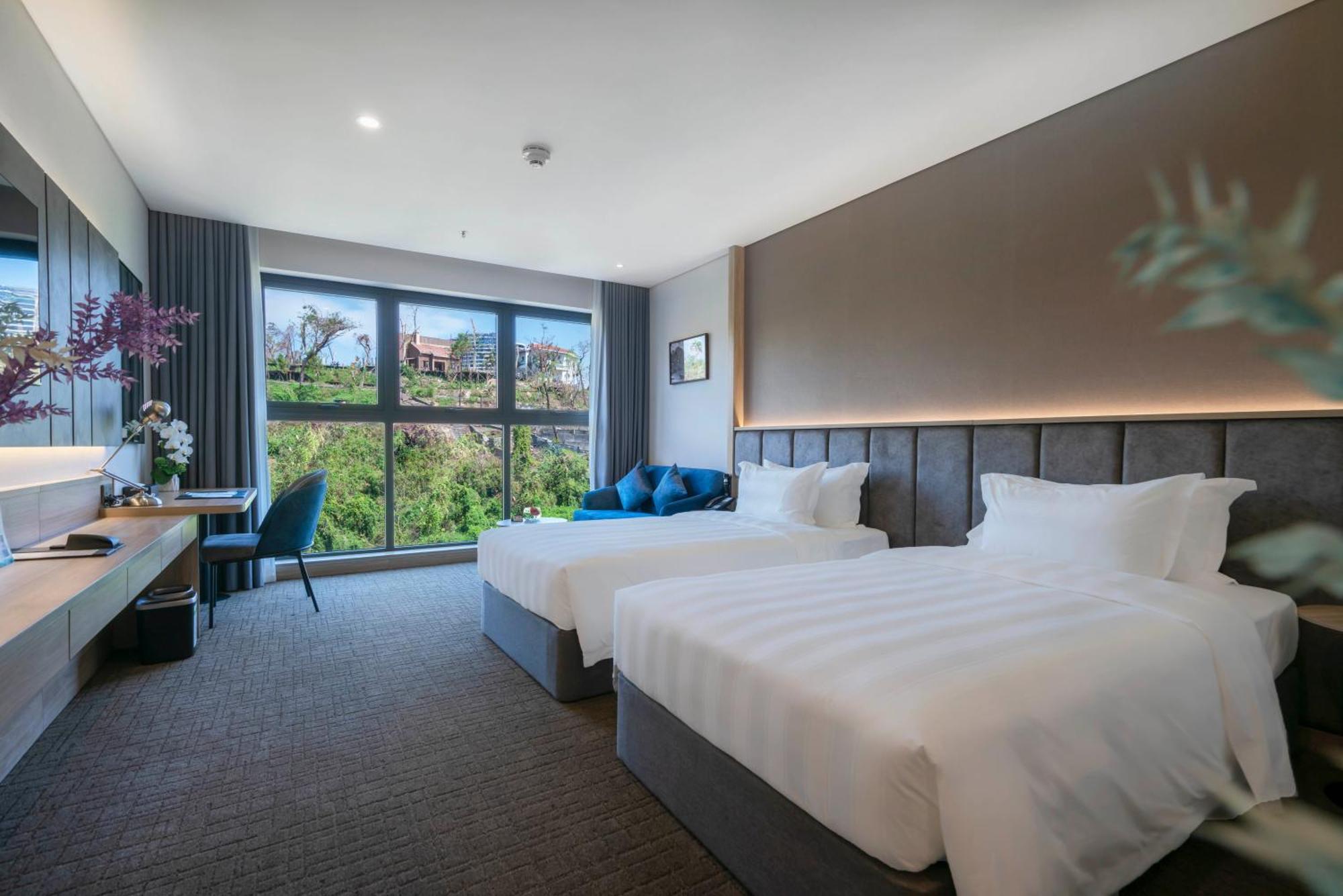 Wyndham Garden Legend Halong Hotel Ha Long Exterior photo